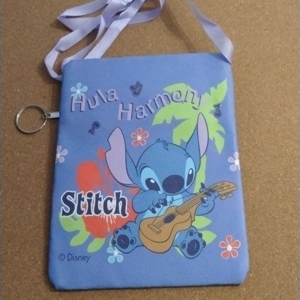 Disney Lilo & Stitch Purse stocking stuffers / gifts - Picture 2 of 2